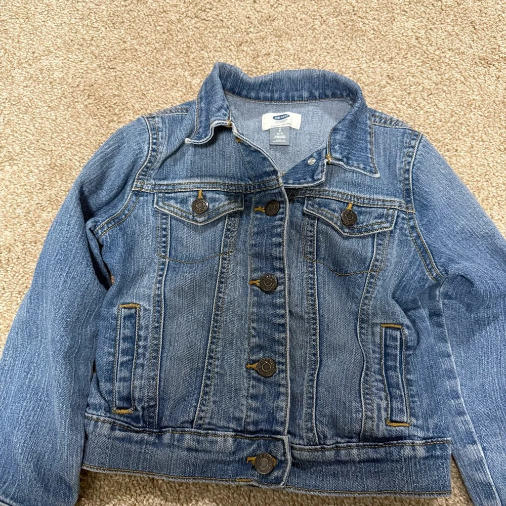 Old Navy Girls Stretch Button Front Jean Denim Jacket Dark Stone Wash Small 6/7‎